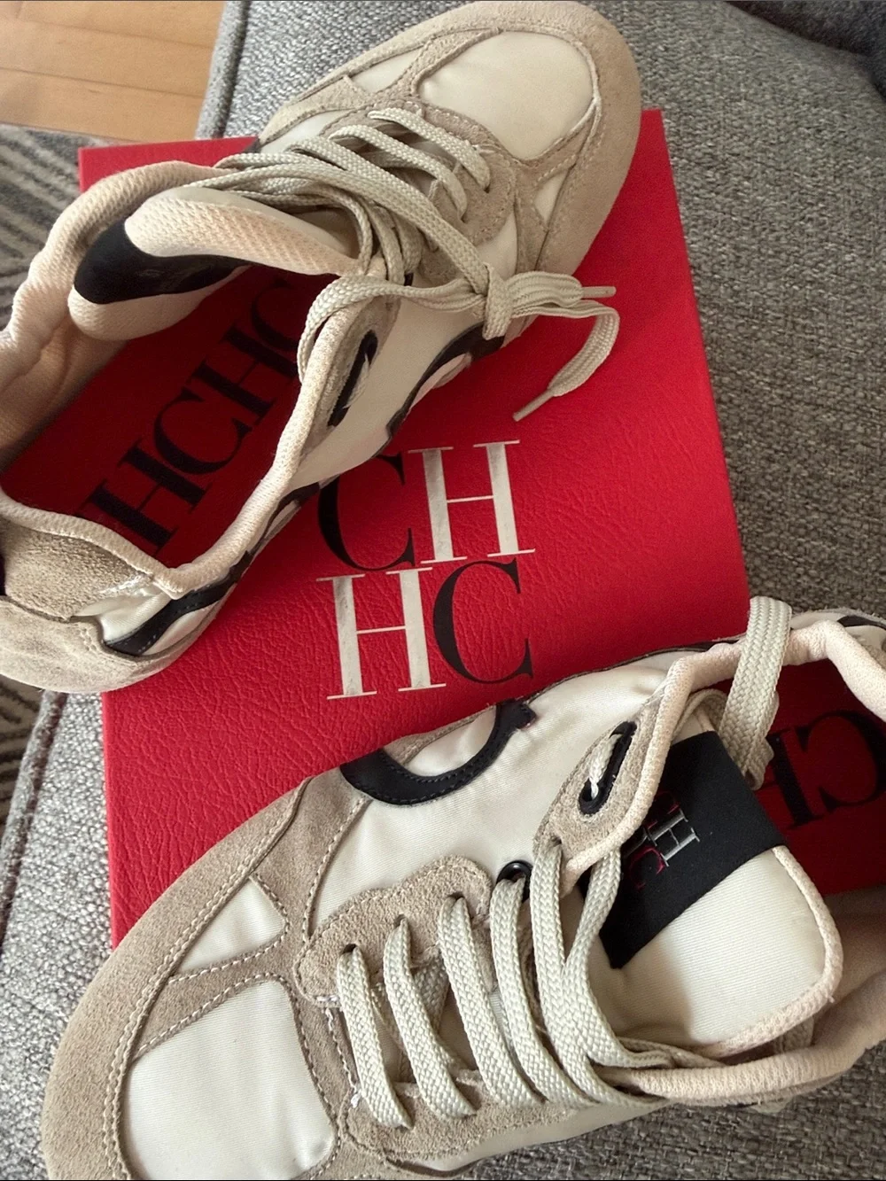 Carolina Herrera INITIALS INSIGNIA SUEDE AND NYLON RUNNERS size 37 women’s